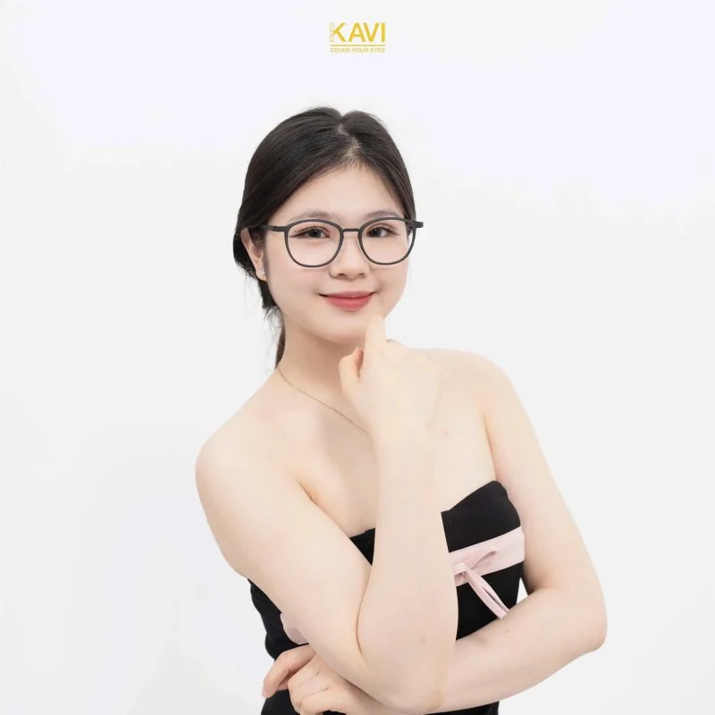 kính titan kavi a25