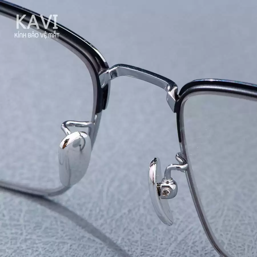 kavi a30 kinh titan danh cho nam mat to doi mau khi ra nang chong anh sang xanh (15) kavi a30 kinh titan danh cho nam mat to doi mau khi ra nang chong anh sang xanh 15