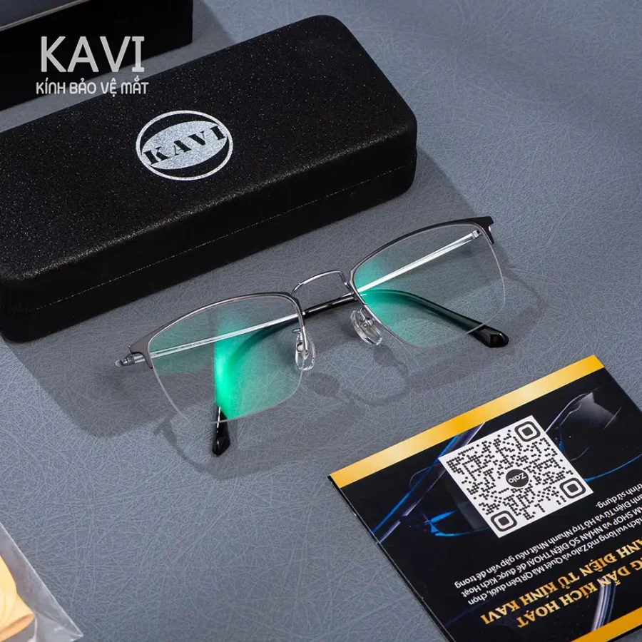 kavi a4 kinh chong anh sang xanh gong titan 128