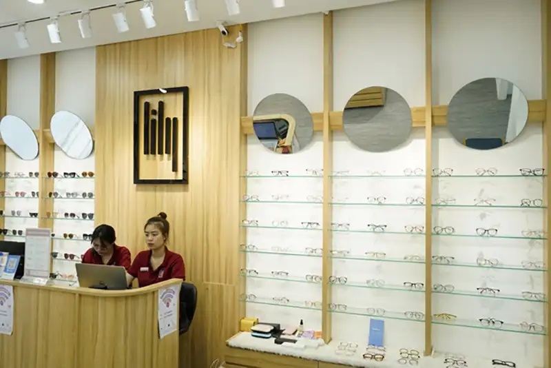 Top 8 Địa Chỉ Đo Mắt Và Cắt Kính Cận Uy Tín Tại Bắc Và Nam Từ Liêm 4 Kinh mat Lily
