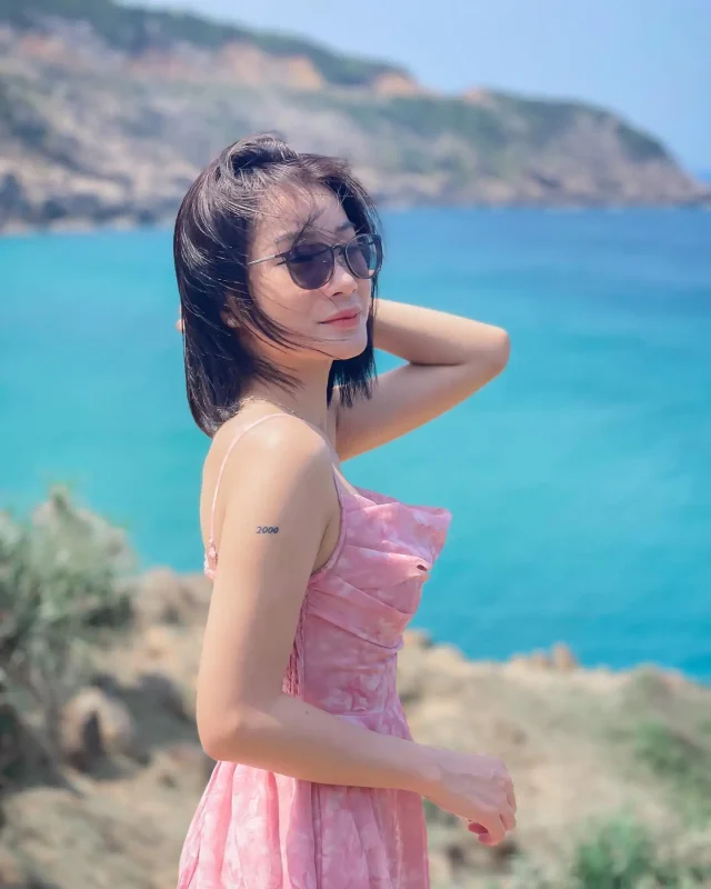 Tròng Kính Đổi Màu (Photochromic Lenses): Tất Tần Tật Từ A-Z 10 S7.6