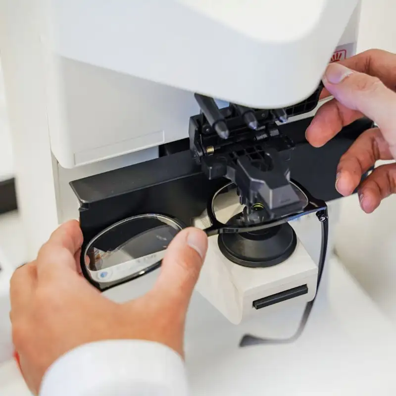 Cửa Hàng Kính Chống Ánh Sáng Xanh Uy Tín: Bảo Vệ Đôi Mắt Khỏi Tác Hại Công Nghệ 16 Cua hang kinh chong anh sang xanh 5