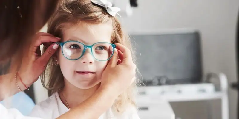 Kinh cho nguoi vien thi 9