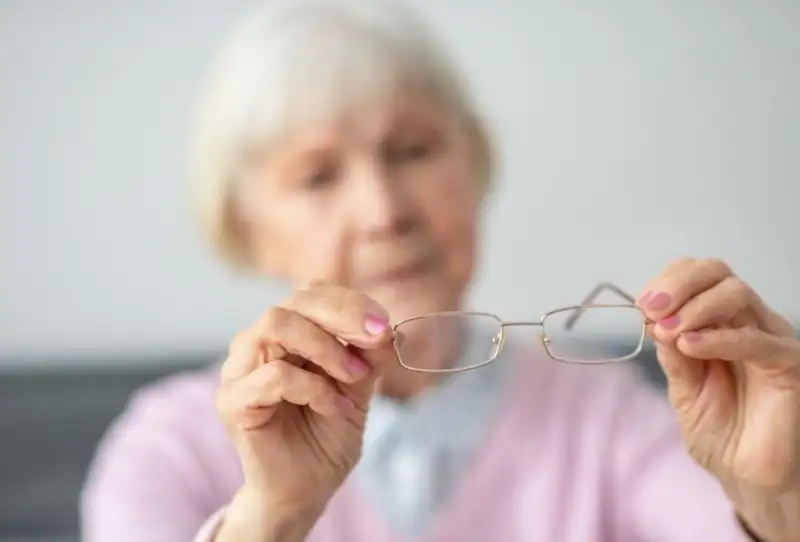 Kính Lão Thị : Tất Tần Tật Từ A-Z 11 Lao thi la gi 10