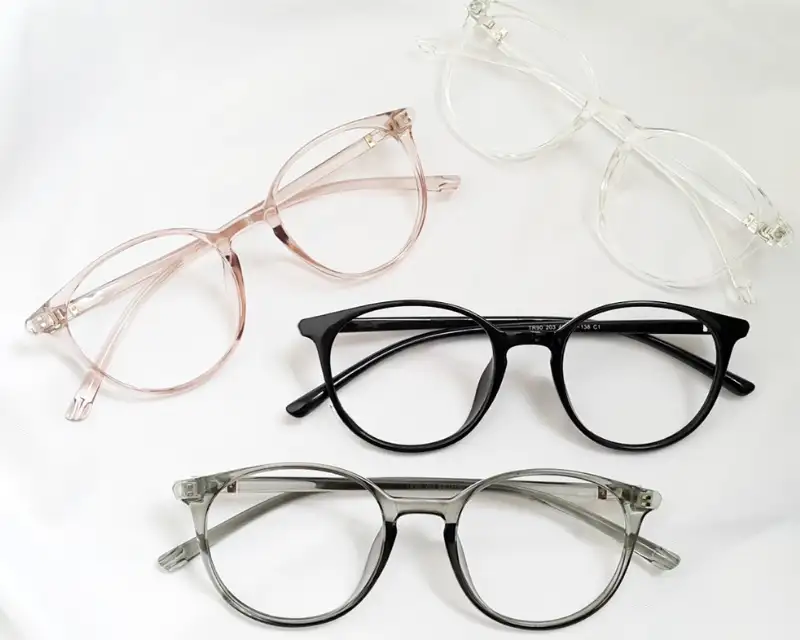 Kinh gong trong suot 11