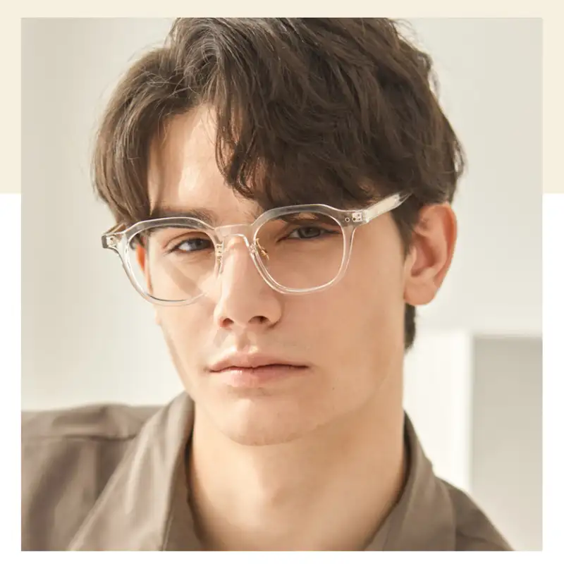 Kinh gong trong suot