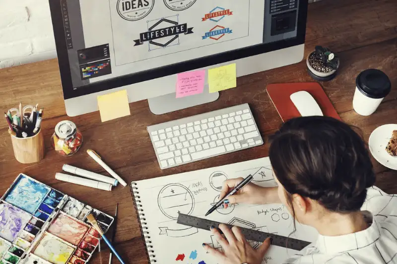 Dân Thiết Kế Đồ Họa Nên Chọn Tròng Kính KAVI, Nikon Hay Essilor ? 12 dan thiet ke do hoa nen chon trong kinh kavi nikon hay essilor 5